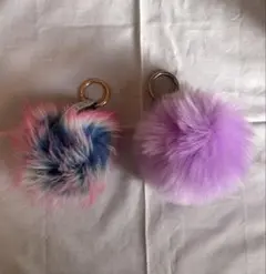 カラフル　ファー　ポンポン　キーホルダー
