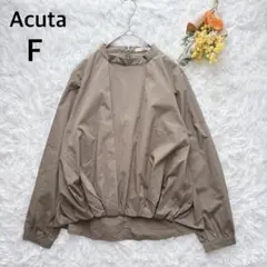 アクータ　Acuta　ギャザー長袖シャツ　カーキ　金ボタン　上品　1674