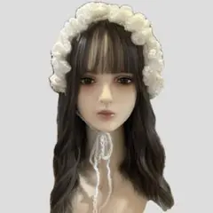 ハンドメイド　ヘッドドレス　フリル　白　バブーシュカ　ハート型　ボンネット