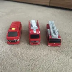 赤い消防車・ミニカー3台セット