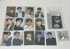 TREASURE Junghwan trading card, landmark accessory, face acrylic key chain