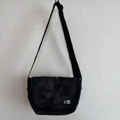NEW ERA ショルダーバック