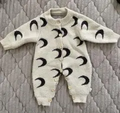 月模様のニットロンパース ムーン柄 月柄 カーディガン