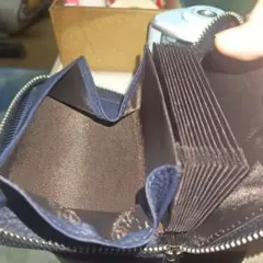 黒の財布