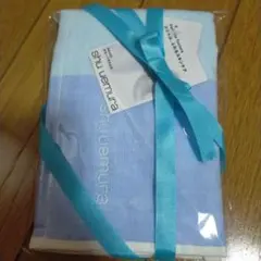 shu uemura シュウウエムラ ガーゼタオル ツートンカラー ブルー