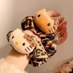 日焼けキティ シュシュ ヘアゴム2色セット ヒョウ柄 ギャルキティ