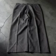 ワイドシルエット　2タック スラックス W94 ダークグレー　センタープレス