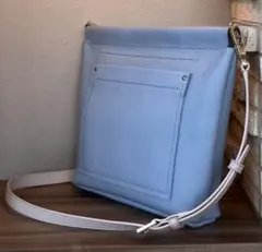 Item thumbnail for item 1211025a-3293-422c-9690-766503dd178c