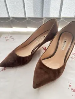 DIANA ブラウン スエード ハイヒール