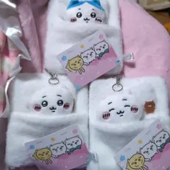 ちいかわ　おふとんリールパスケース　ちいかわ　ハチワレ　全3種コンプセット