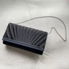 AIMER エメ プリーツクラッチバッグ ブラック ネイビー チェーン 肩掛け