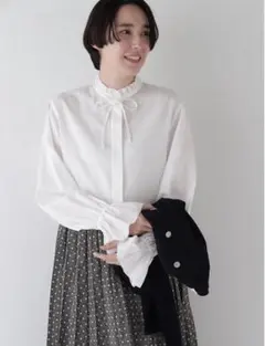 human woman kazumiコラボスタンドフリルボリュームブラウス