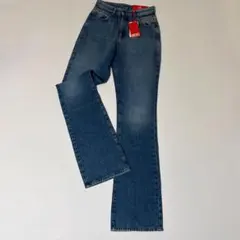 値下げ中【未使用品】ディーゼル　ブーツカットデニム 6Y ☆値下げ中未使用品ディーゼル ブーツカットデニム 6Y DIESEL