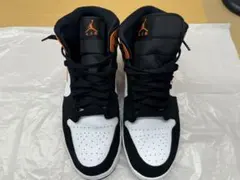 NIKE エアジョーダン 1 MID Air Jordan オレンジ