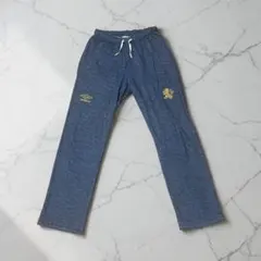 Umbro アンブロ　スポーツ　スウェットパンツ　メンズ　ライオン刺繍　ネイビー