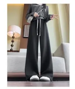 新品未使用✨人気✨可愛い✨秋冬✨体型カバー✨黒のワイドパンツ