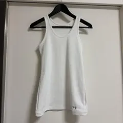 アンダーアーマー　タンクトップ
