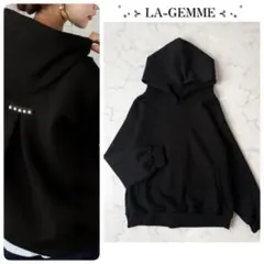 Item thumbnail for item 2c8a1dfa-45bd-4f07-a80d-c1223de53585