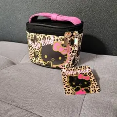 ハローキティ ヒョウ柄ポーチ