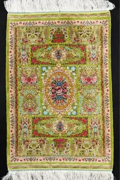 最高級希少作 ペルシャ絨毯 イラン クム産シルク100% 手織り　289万ノット