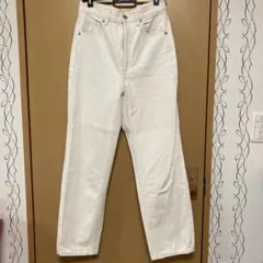 ジーユー　ハイウエストストレートジーンズ　S