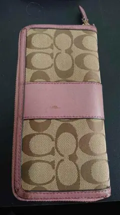 ▲コーチシグネチャー ラウンドファスナー長財布 ピンク系