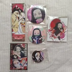 鬼滅の刃　竈門禰豆子　絵札缶バッジ　ステータスカード他