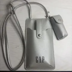 GAP スマホショルダーバッグ シルバーのサムネイル