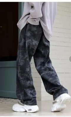 ルーズシルエット 総柄 パイソン 蛇柄 プリント ワイド デニム パンツ