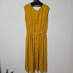 新品、未使用品 RODEO ノースリーブシャツワンピース マスタード