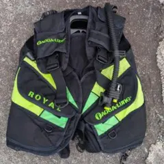 AQUA-LUNG ROYAL BCジャケット Mサイズ　ジャンク