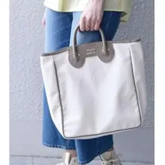 【美品】ヤングアンドオルセン キャンバス トートバッグ グレイッシュベージュ
