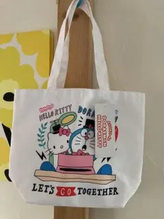 新品‼️タグ付き‼️✳️ドラえもん　ASOKO ハローキティ　バッグ✳️コラボサンリオ