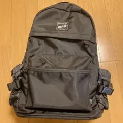 スカンジナビアンフォレスト 撥水・多ポケット北欧リュック