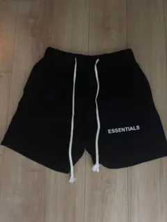 ESSENTIALS スウェットショートパンツM 正規品のサムネイル