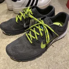 Item thumbnail for item 9b772cd4-f75b-425b-8e04-3f1371485eea