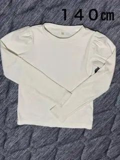 UNIQLOカットソー１４０㎝