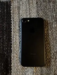 Apple iPhone 7 ブラック