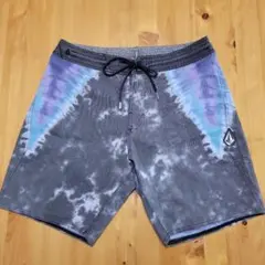 VOLCOM タイダイ ボードショーツ