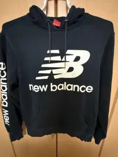 new balance フード付きパーカー M 黒のサムネイル