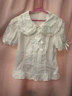 レース付きホワイトシャツ 半袖