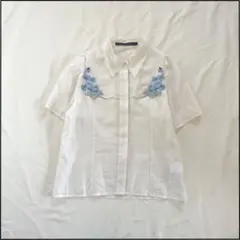 アンアナザーアンジェラス 花刺繍 半袖ブラウス 丸襟 レトロガーリー クラシカルのサムネイル