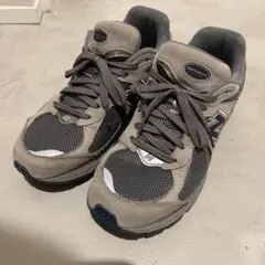 New Balance ML2002RA グレー 26.0cmのサムネイル