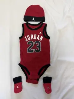 Jordan ベビーロンパース　帽子　靴下セット 6M〜12M