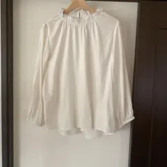 グローバルワークフリルネック 長袖シャツ Lサイズ