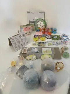 ちいかわグッズまとめ売り☆ハチワレ うさぎ モモンガ 古本屋 アクキー ガチャ