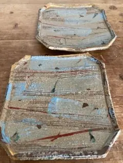 色絵・金彩角皿・2枚組