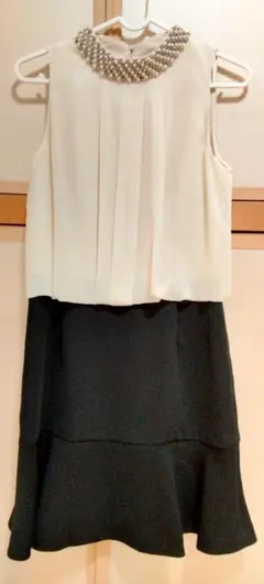 ジャズグリッティー　ビジューワンピース