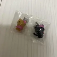 ハローキティ　めじるしアクセサリー 日焼け　小悪魔