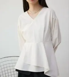 AZUL BY MOUSSY ブラウス　美品　お値下げ中